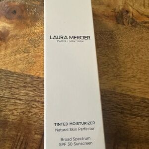 Laura Mercier Tinted  Moisturizer, Natural skin perfector SPF 30, fawn 3C1